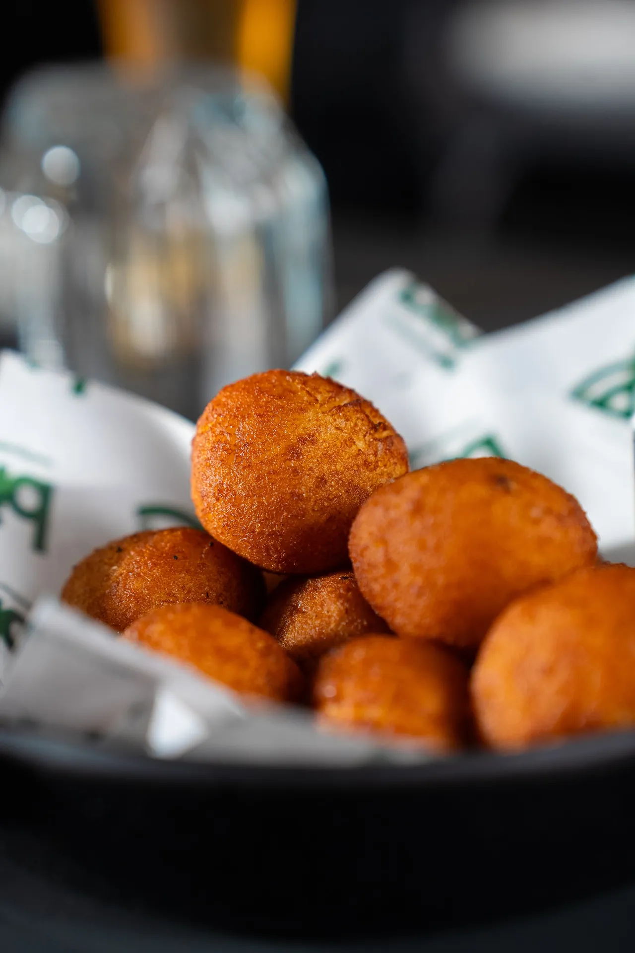 Crocchette fritte nel cestino